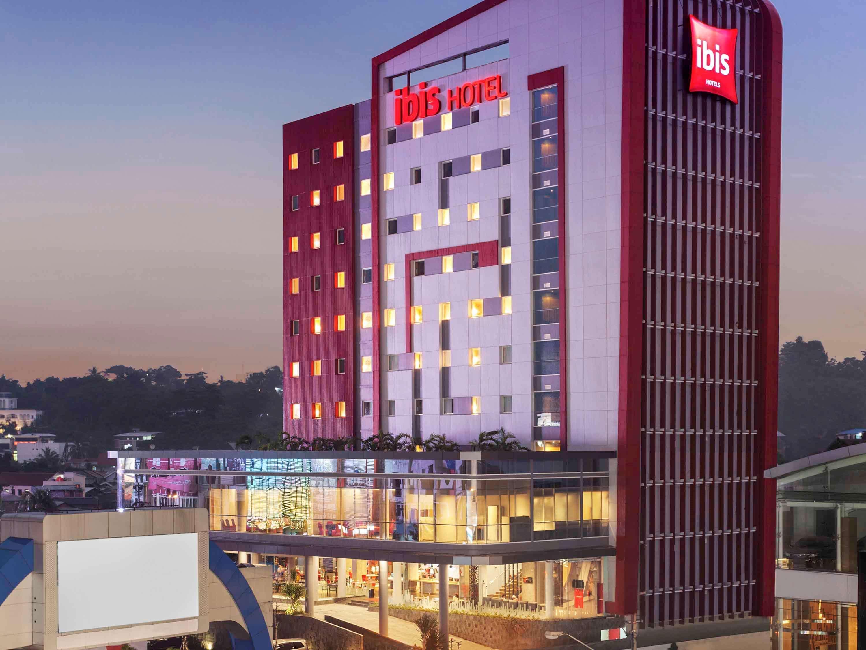 Ibis Manado City Center Boulevard Ngoại thất bức ảnh